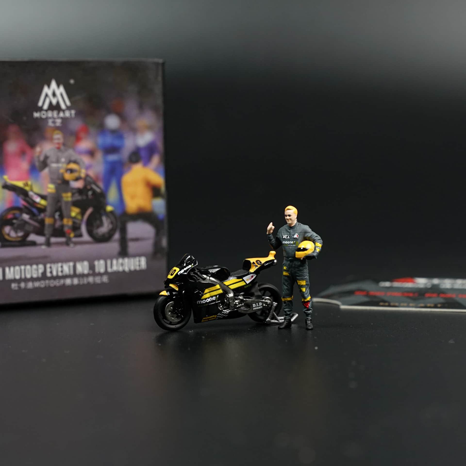 Ducati Moto GP z Figurką Moreart - model 1:64
