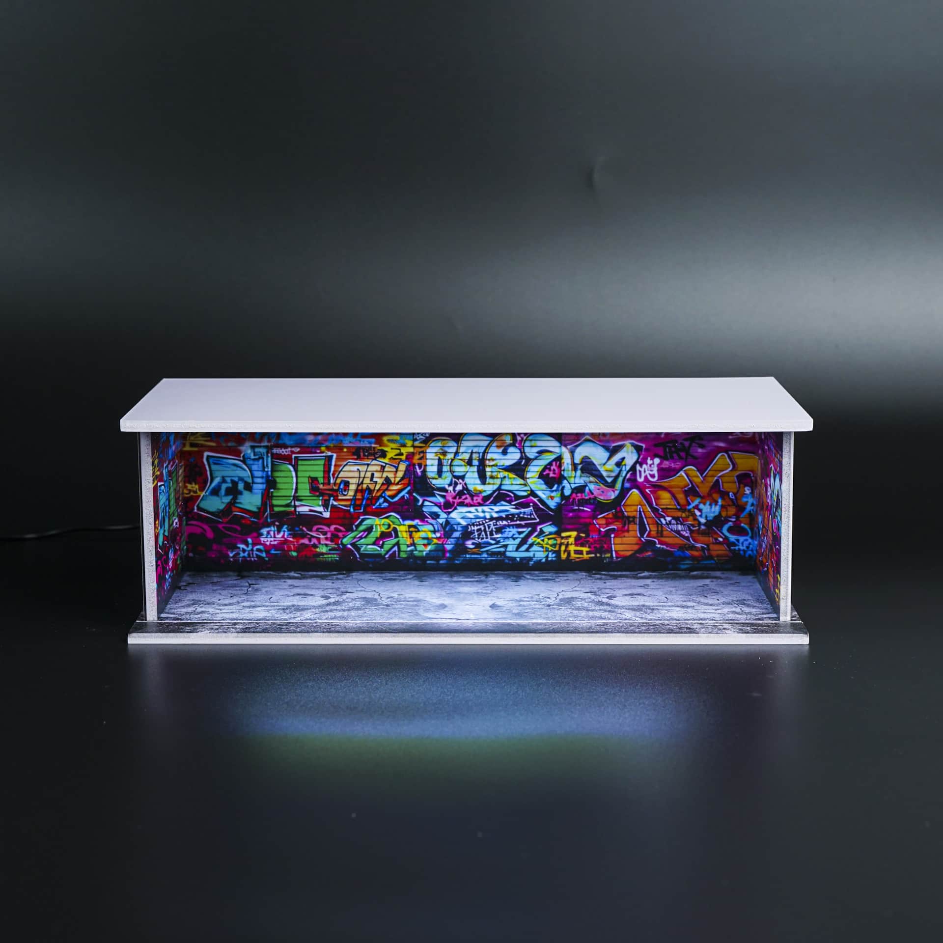 Gablota LED Graffiti | Podświetlana LED | 1:64 - zdjęcie 1