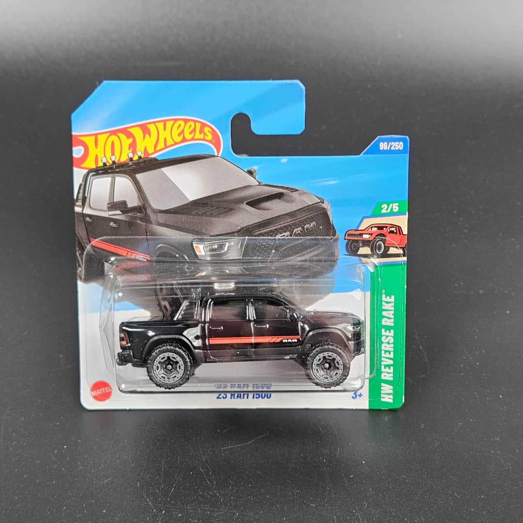 '23 Ram 1500 Hot Wheels - model 1:64