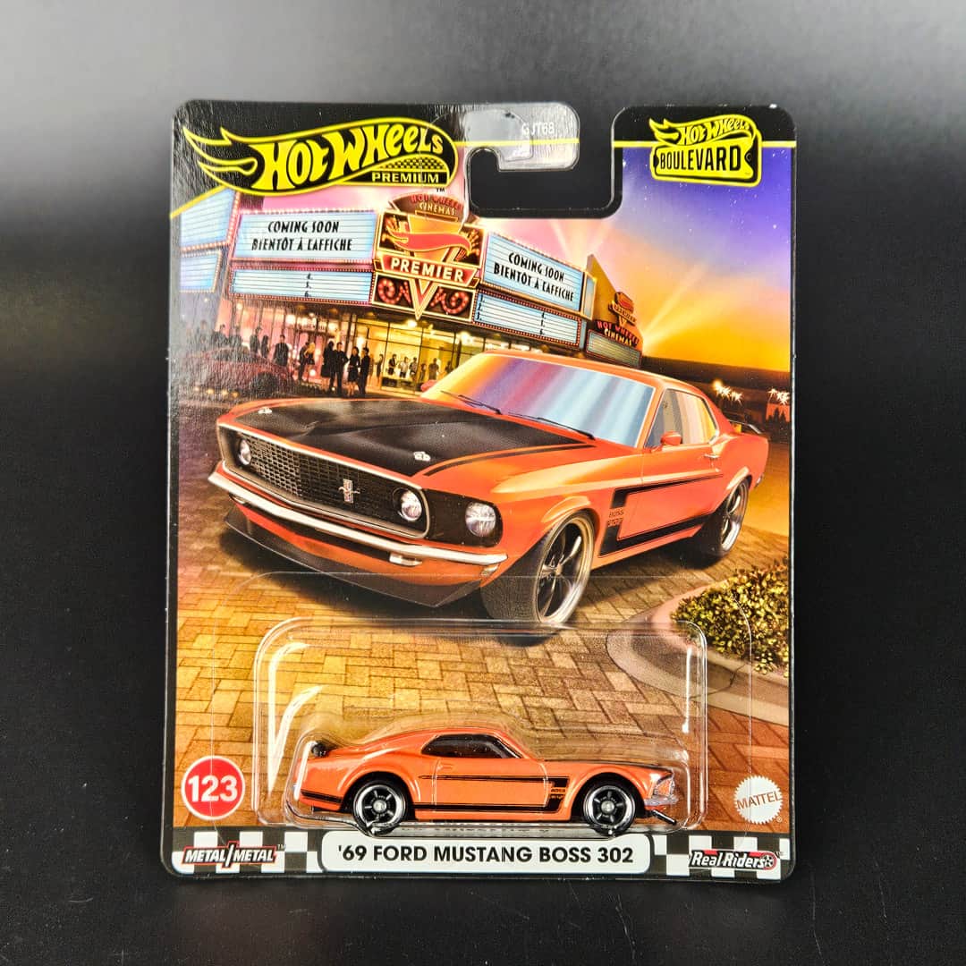 '69 Ford Mustang Boss 302 Hot Wheels - model 1:64