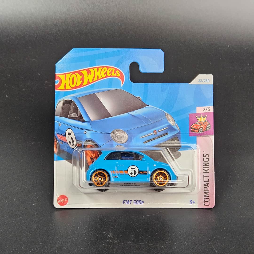 Fiat 500e Niebieski Hot Wheels - model 1:64