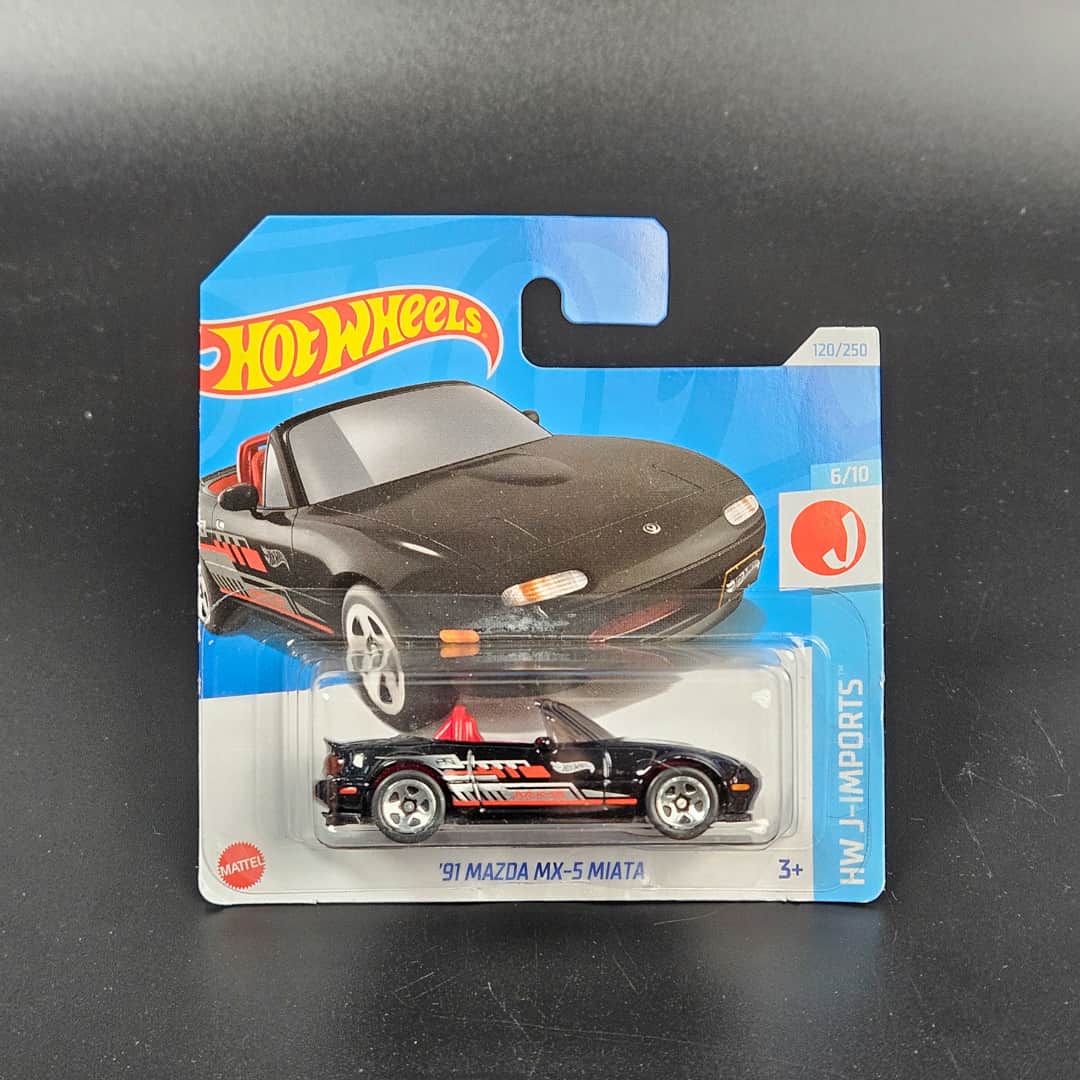 Mazda MX-5 Miata Czarna Hot Wheels - model 1:64