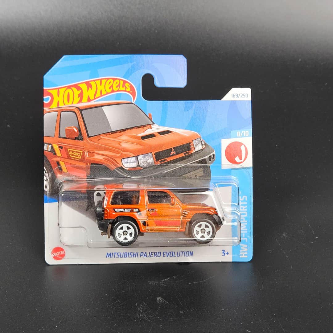 Mitsubishi Pajero Evolution Pomarańczowy Hot Wheels - model 1:64