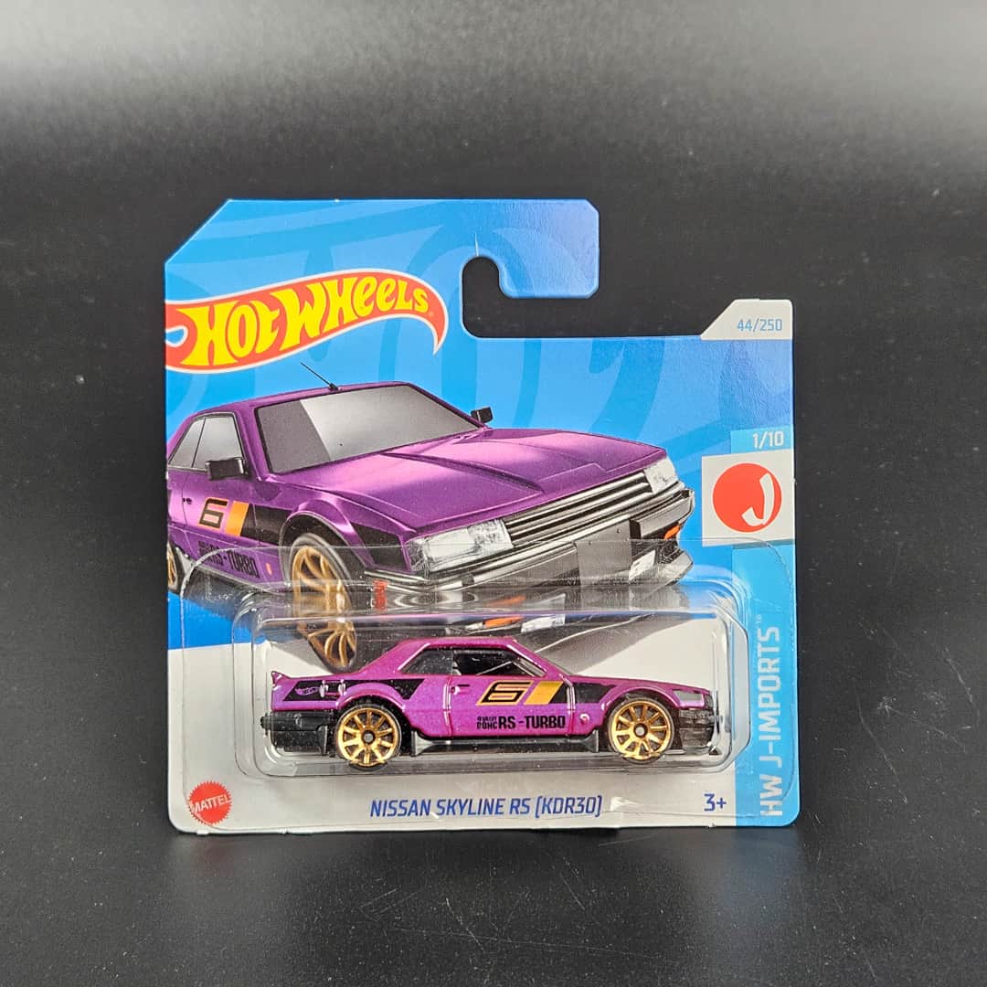 Nissan Skyline RS Hot Wheels - model 1:64