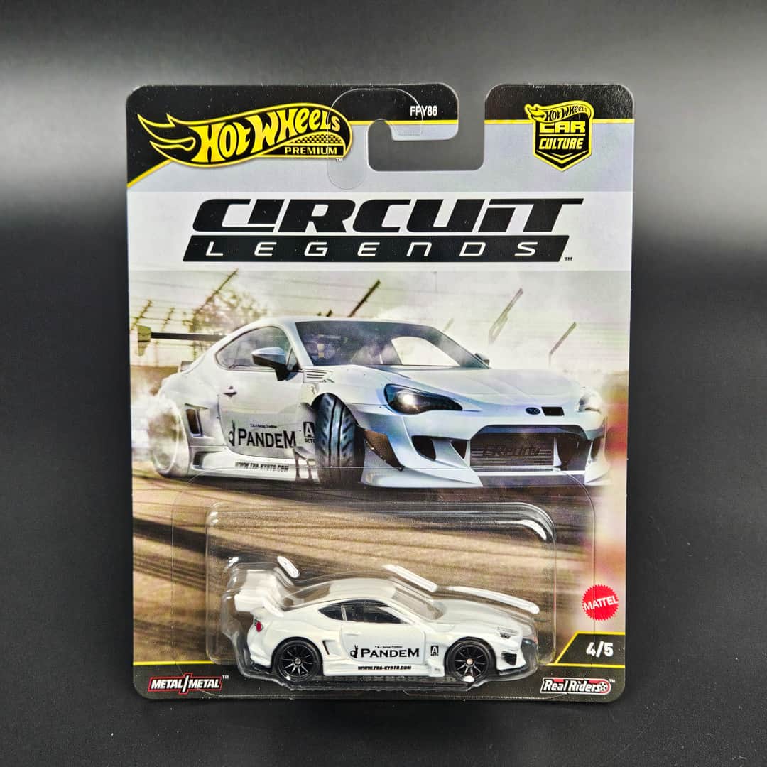 Pandem Subaru BRZ Hot Wheels - model 1:64