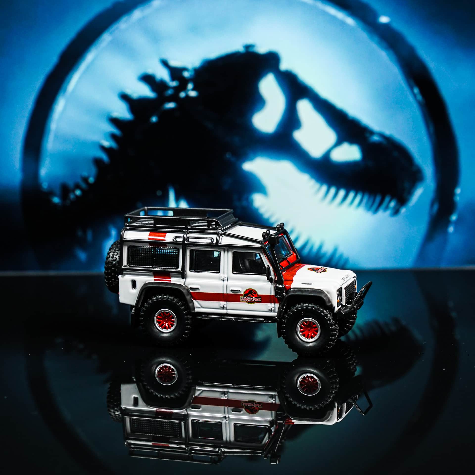 Land Rover Defender Jurassic Park TimeMicro - model 1:64