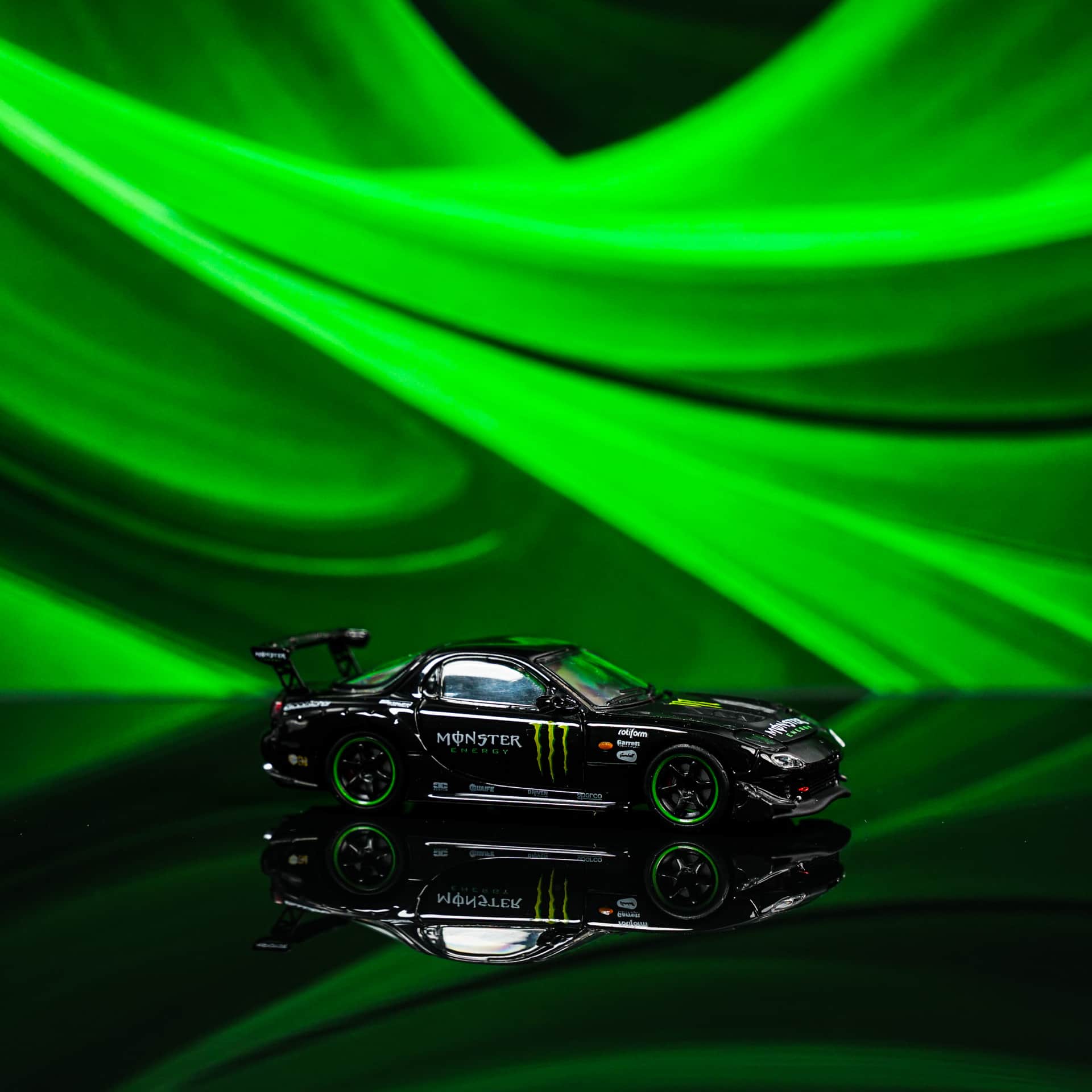 Mazda RX-7 Monster Cool Car - model 1:64