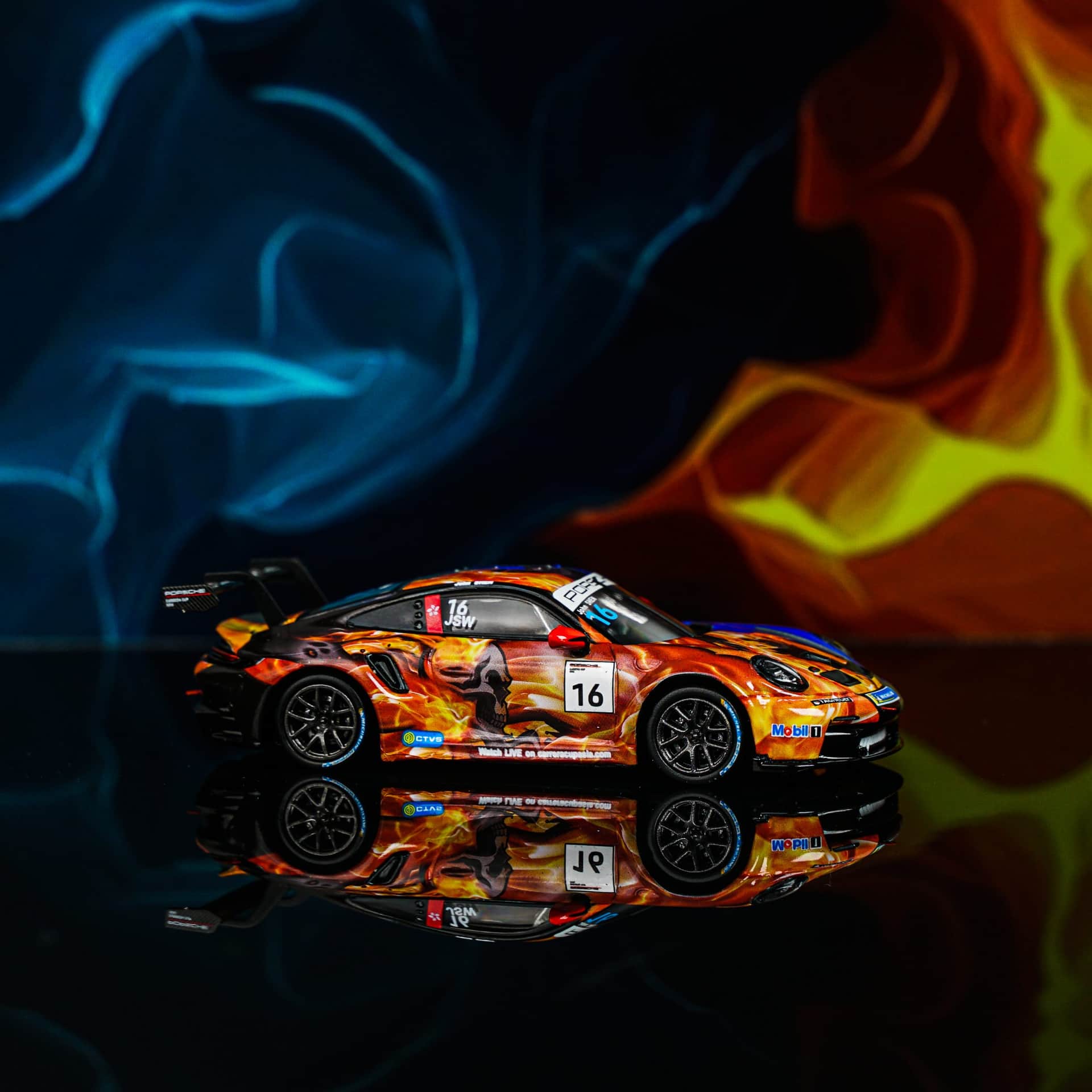 Porsche 911 GT3 Carrera Cup Masters ModernArt - model 1:64