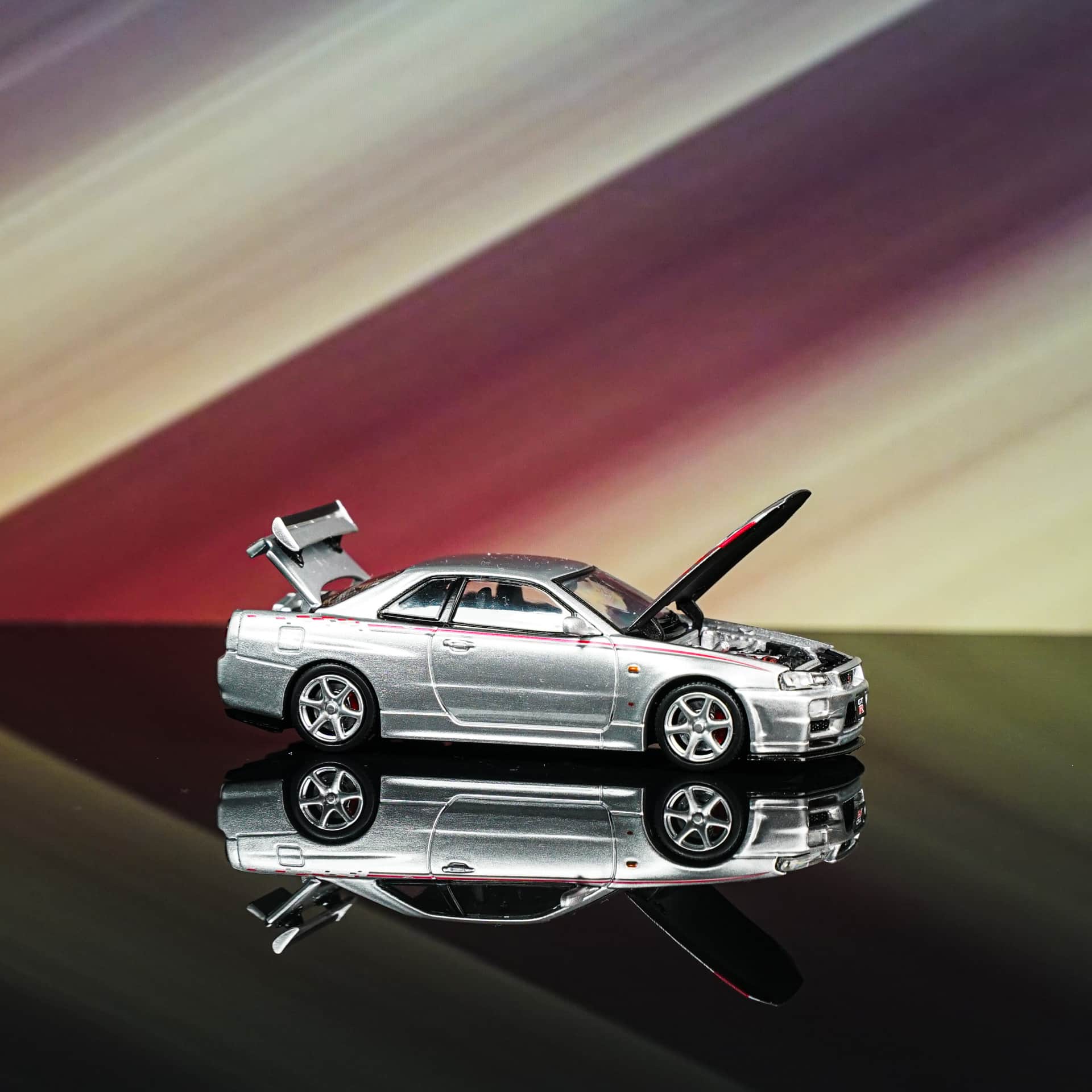 Nissan GTR 34 Silver Cool Car - model 1:64