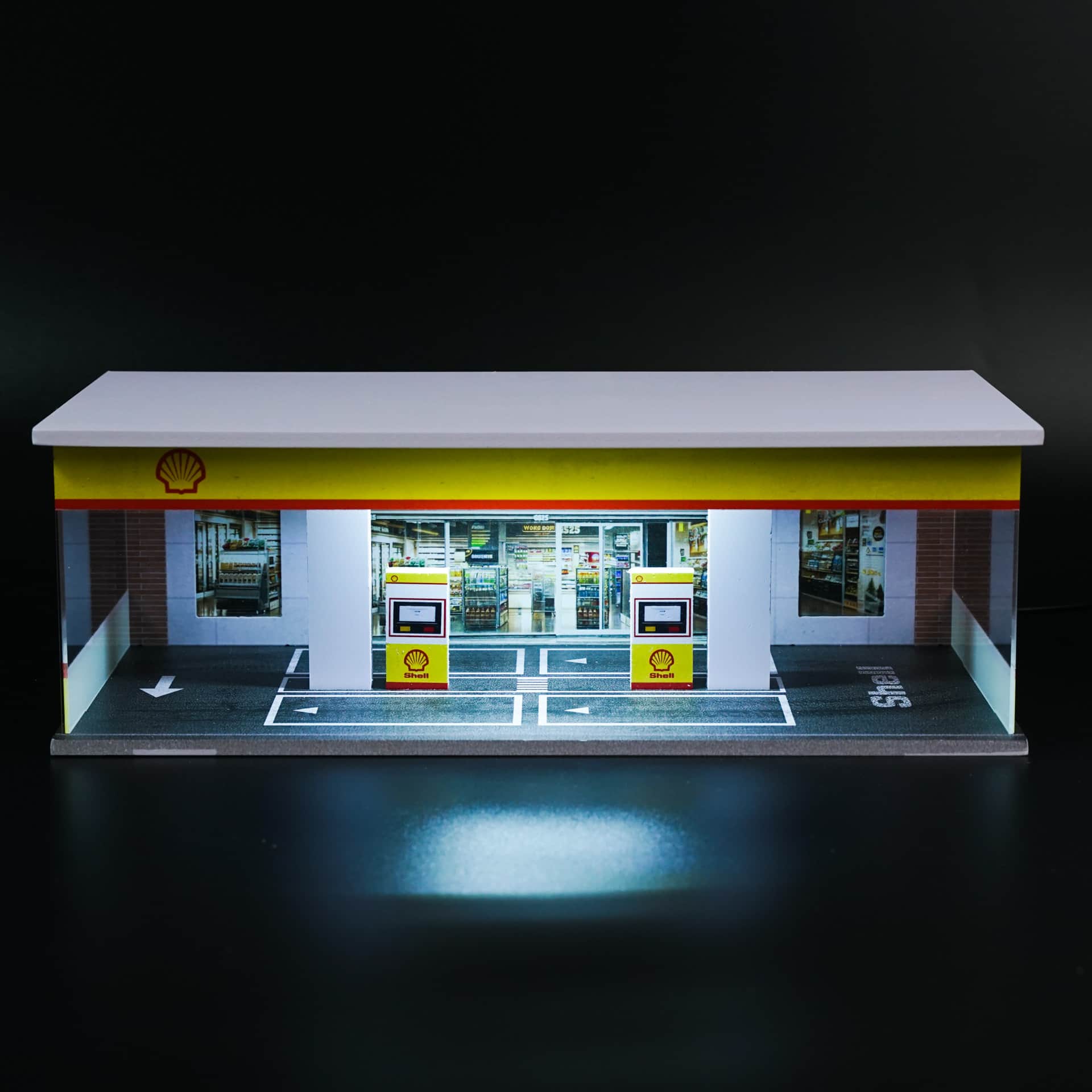 Stacja Shell Moreart - model 1:64