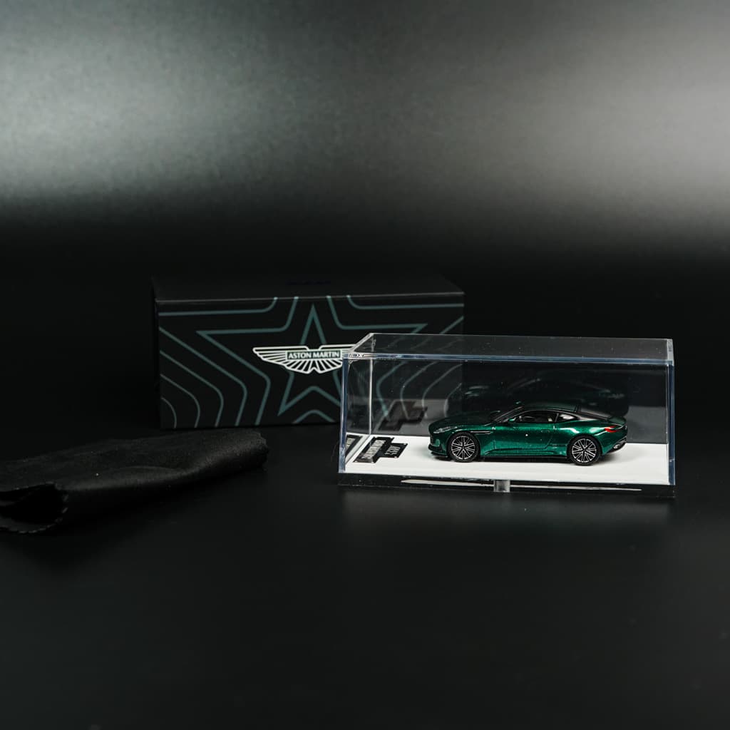 Aston Martin DB12 ATS - model 1:64 - miniatura 5