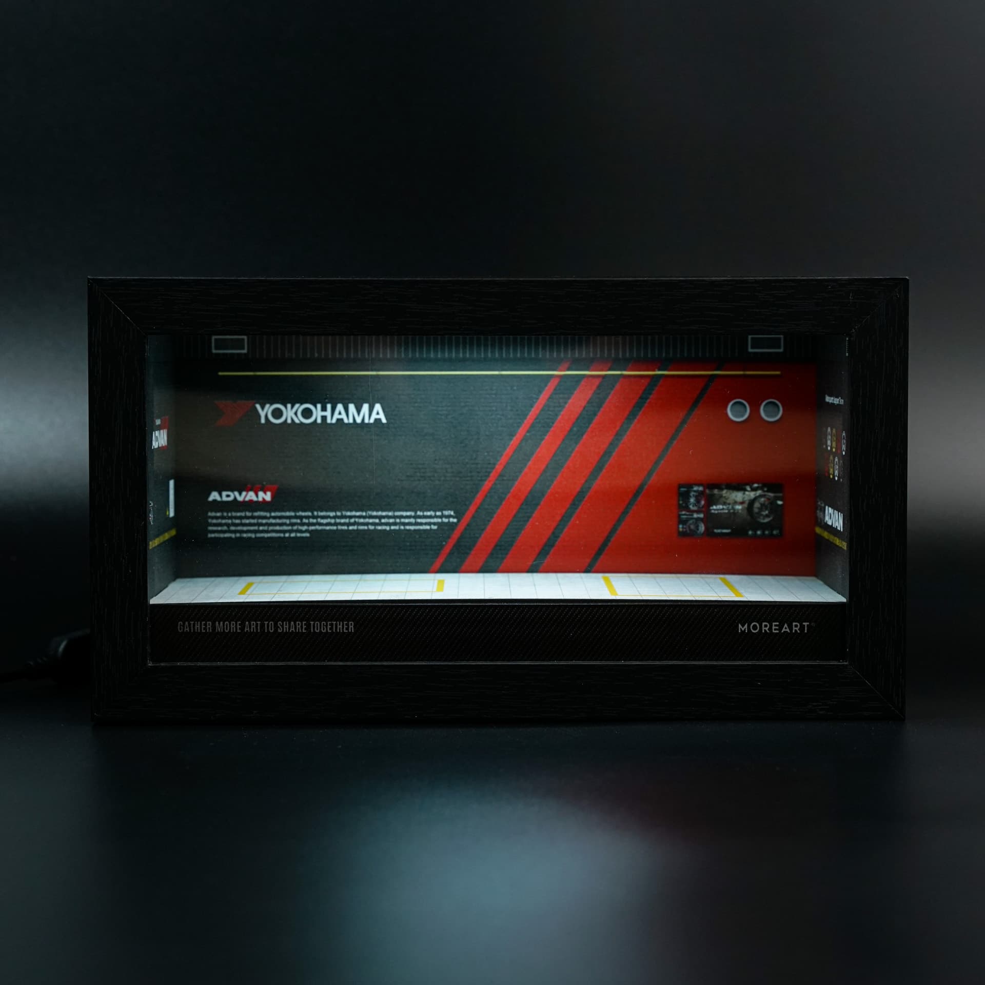 Diorama Advan Inny - model 1:64 - miniatura 1