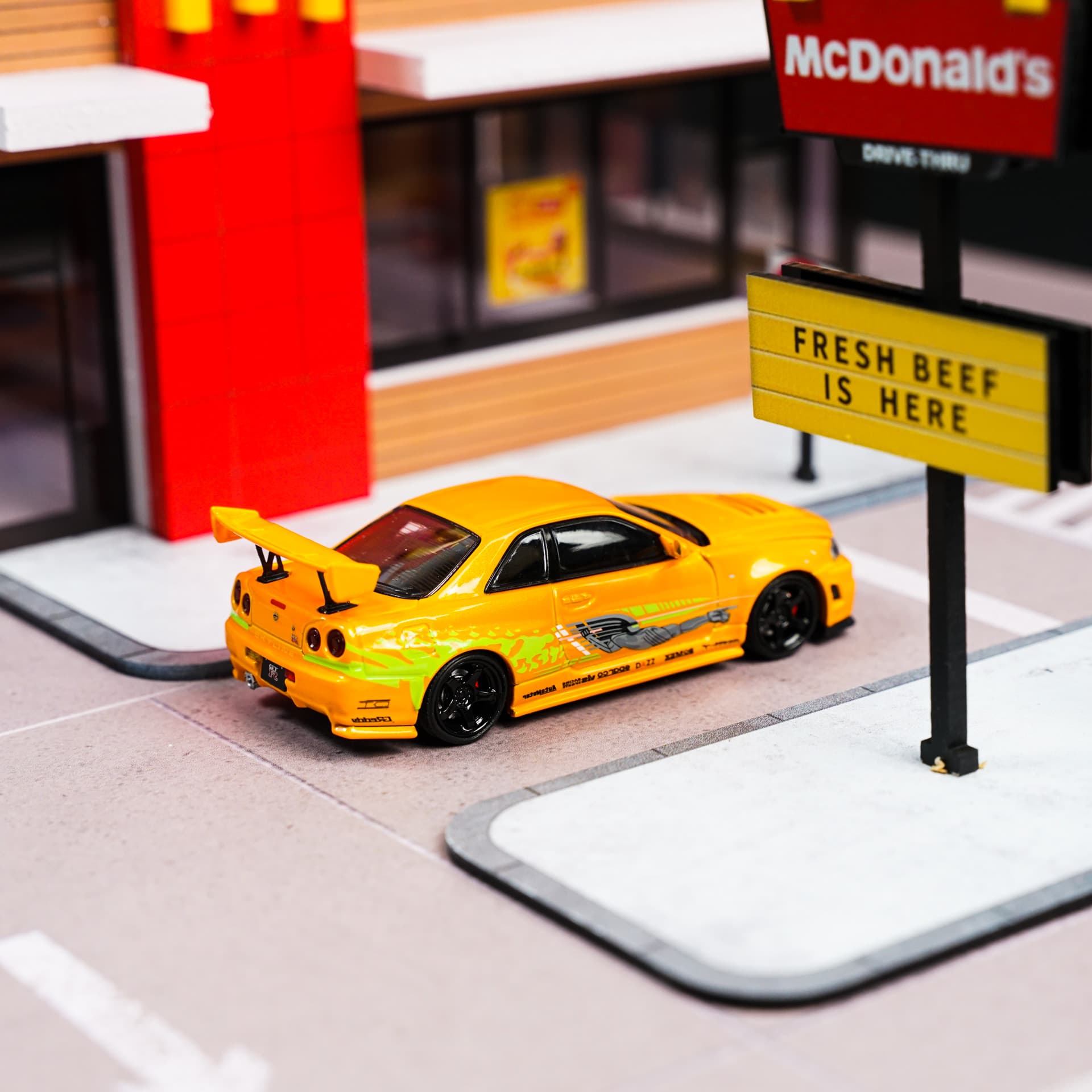 Diorama McDonald’s Drive-In Moreart - model 1:64 - miniatura 5
