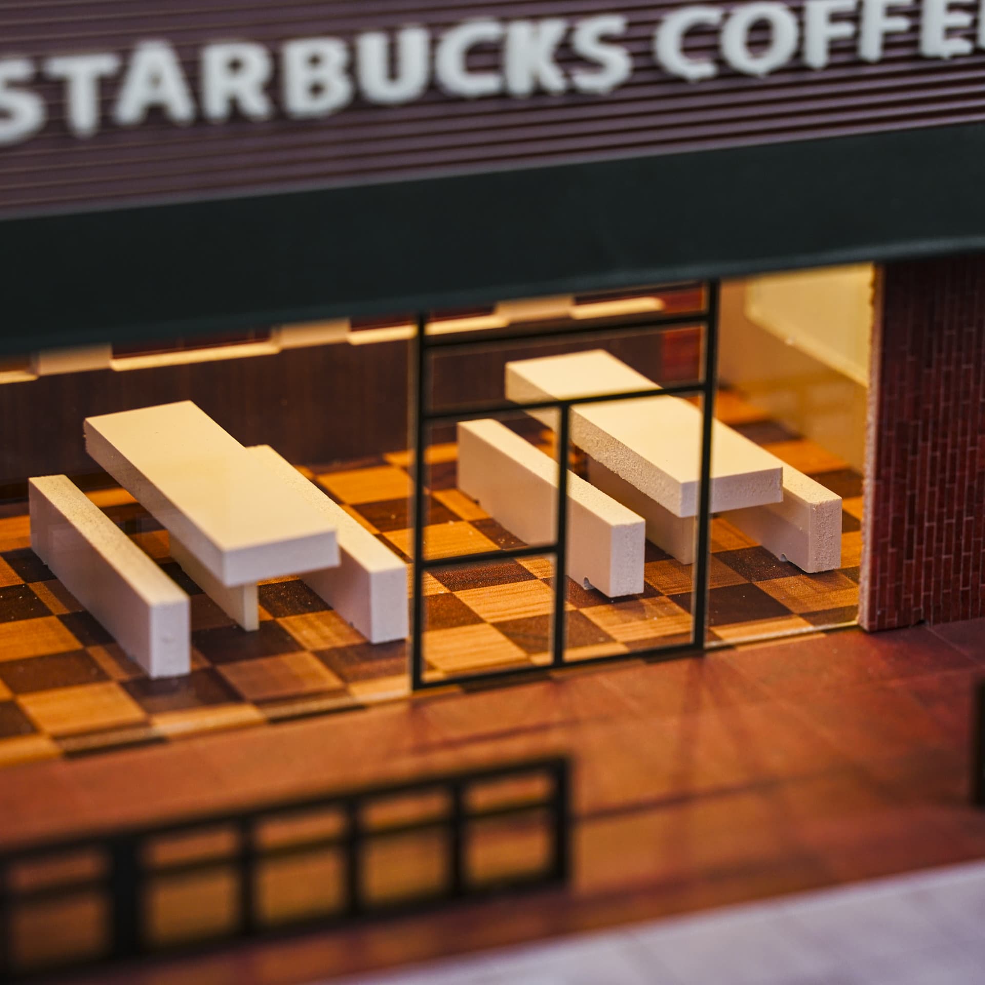 Diorama Starbucks | 6 miejsc | Podświetlana LED | 1:64 - miniatura 7