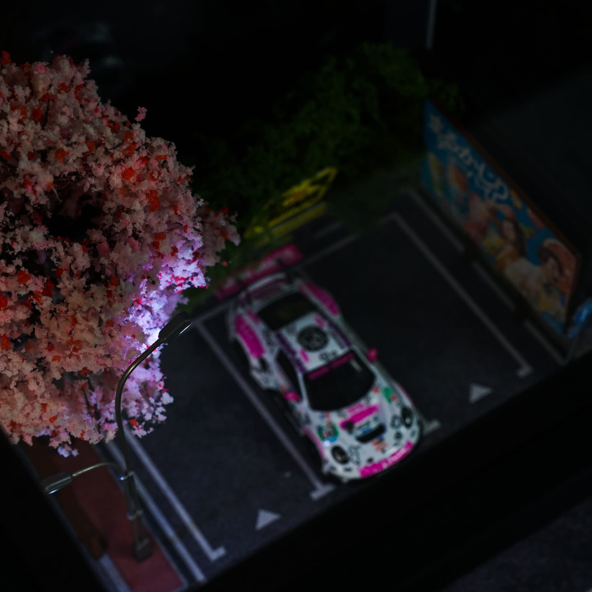 Jesienny Parking 2 Moreart - model 1:64 - miniatura 4