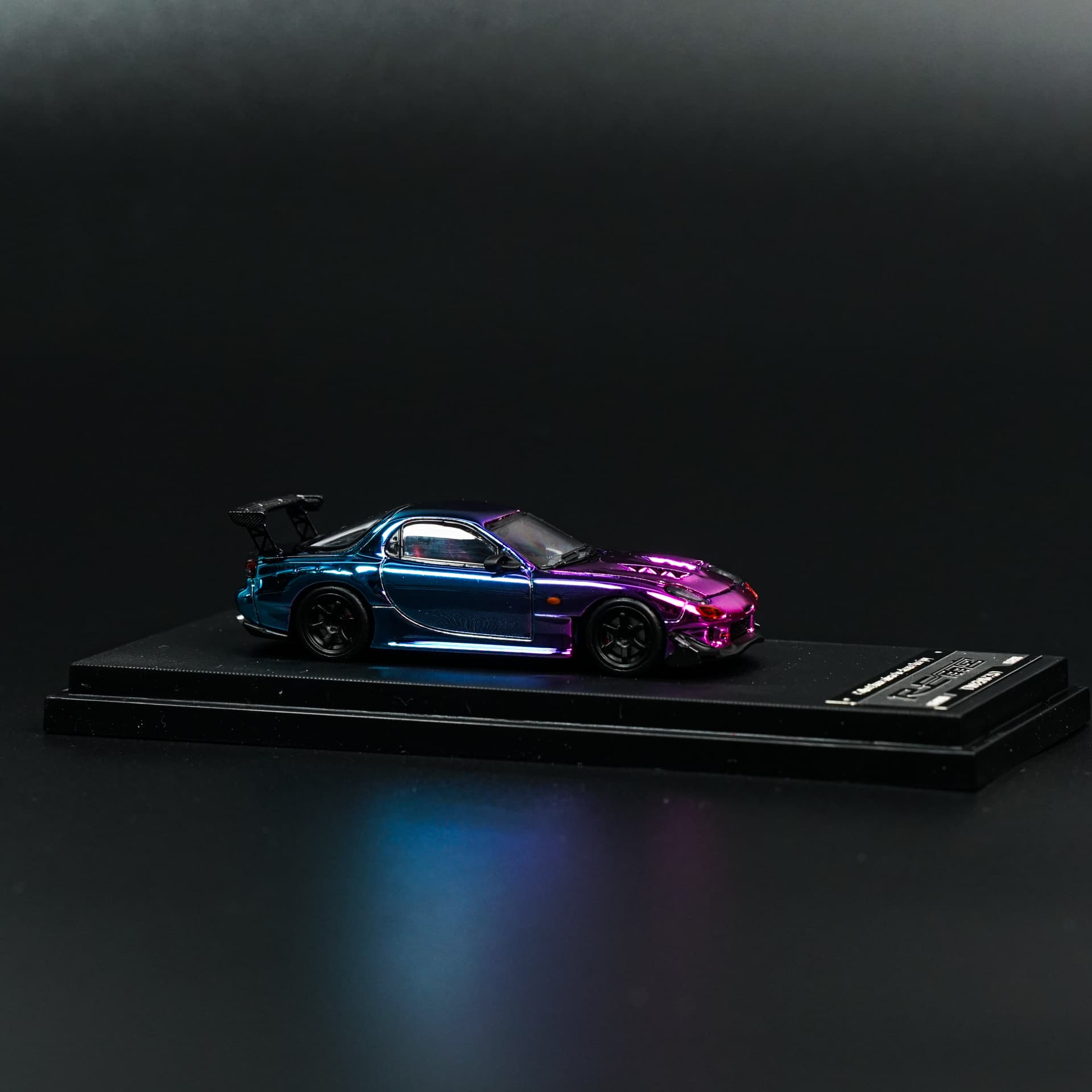 Mazda RX-7 Chrome TimeMicro - model 1:64 - miniatura 2