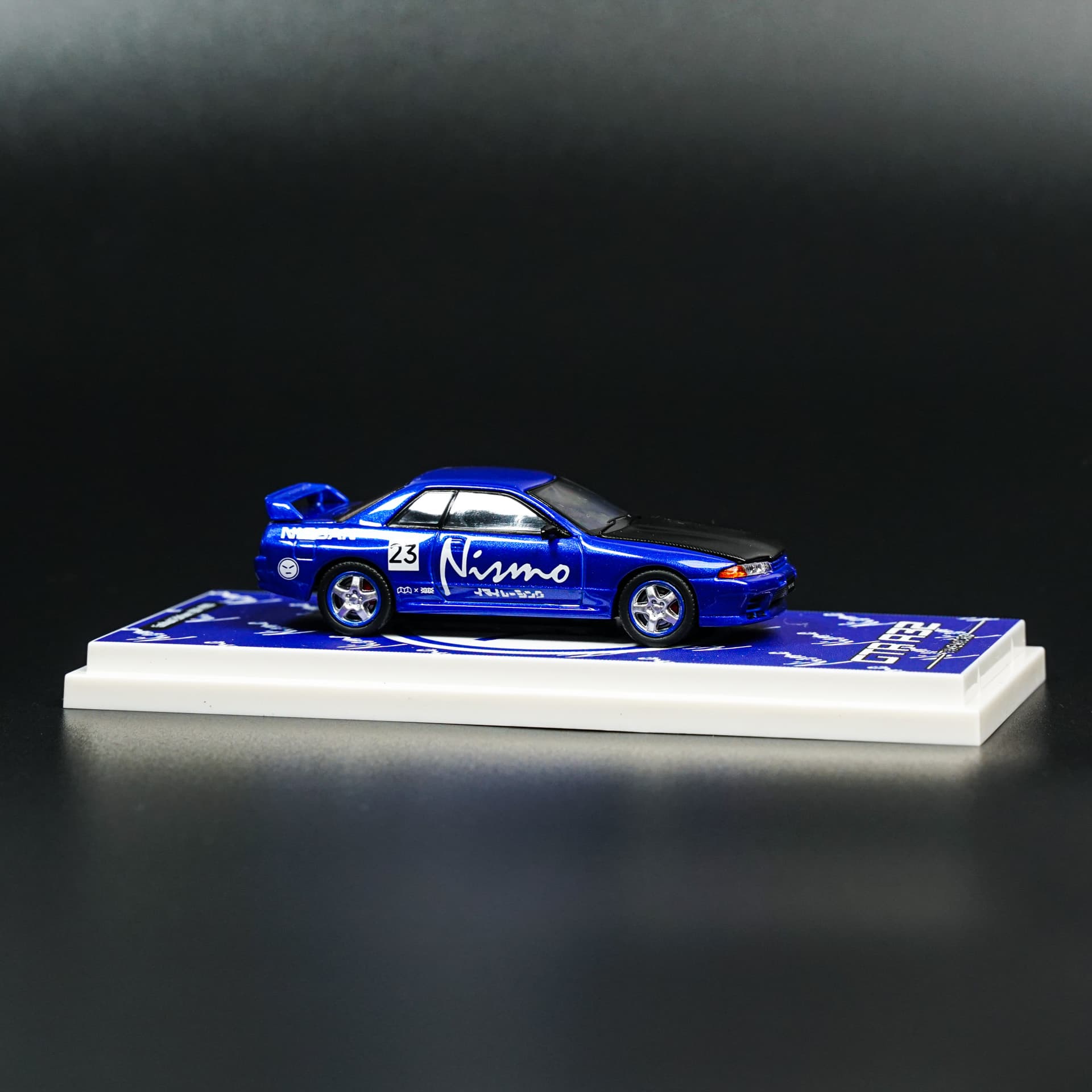 Nissan GT-R R32 Nismo TimeMicro - model 1:64 - miniatura 2