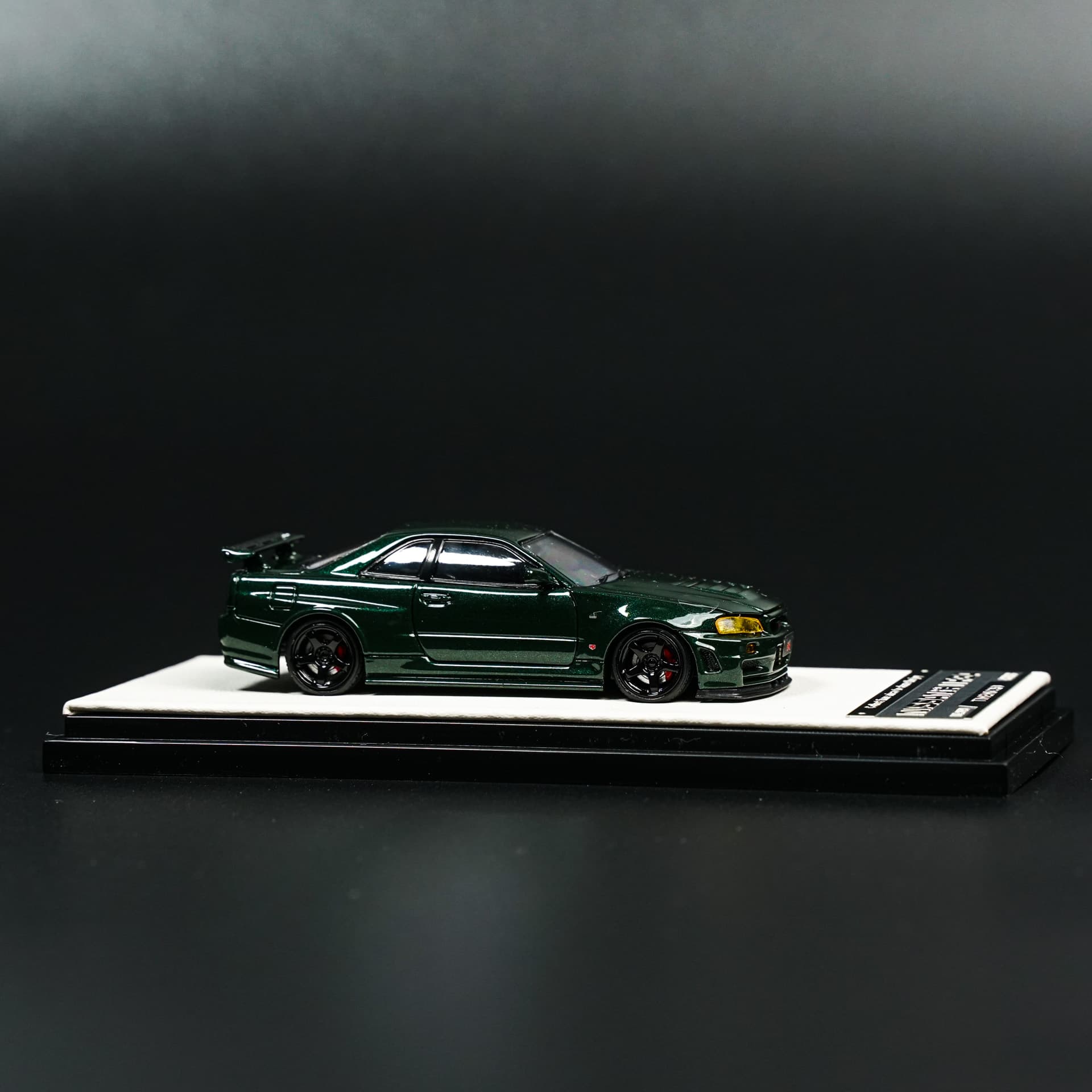 Nissan GT-R R34 TimeMicro - model 1:64 - miniatura 2