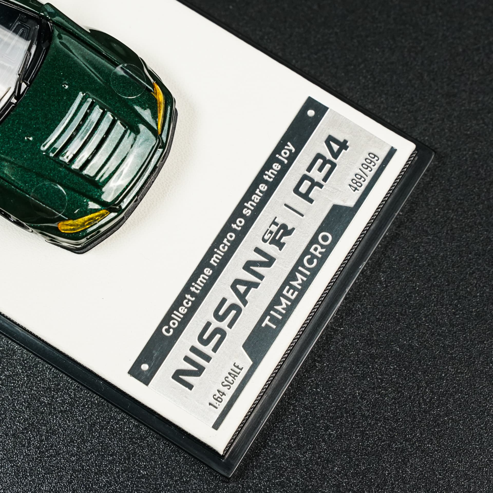 Nissan GT-R R34 TimeMicro - model 1:64 - miniatura 4