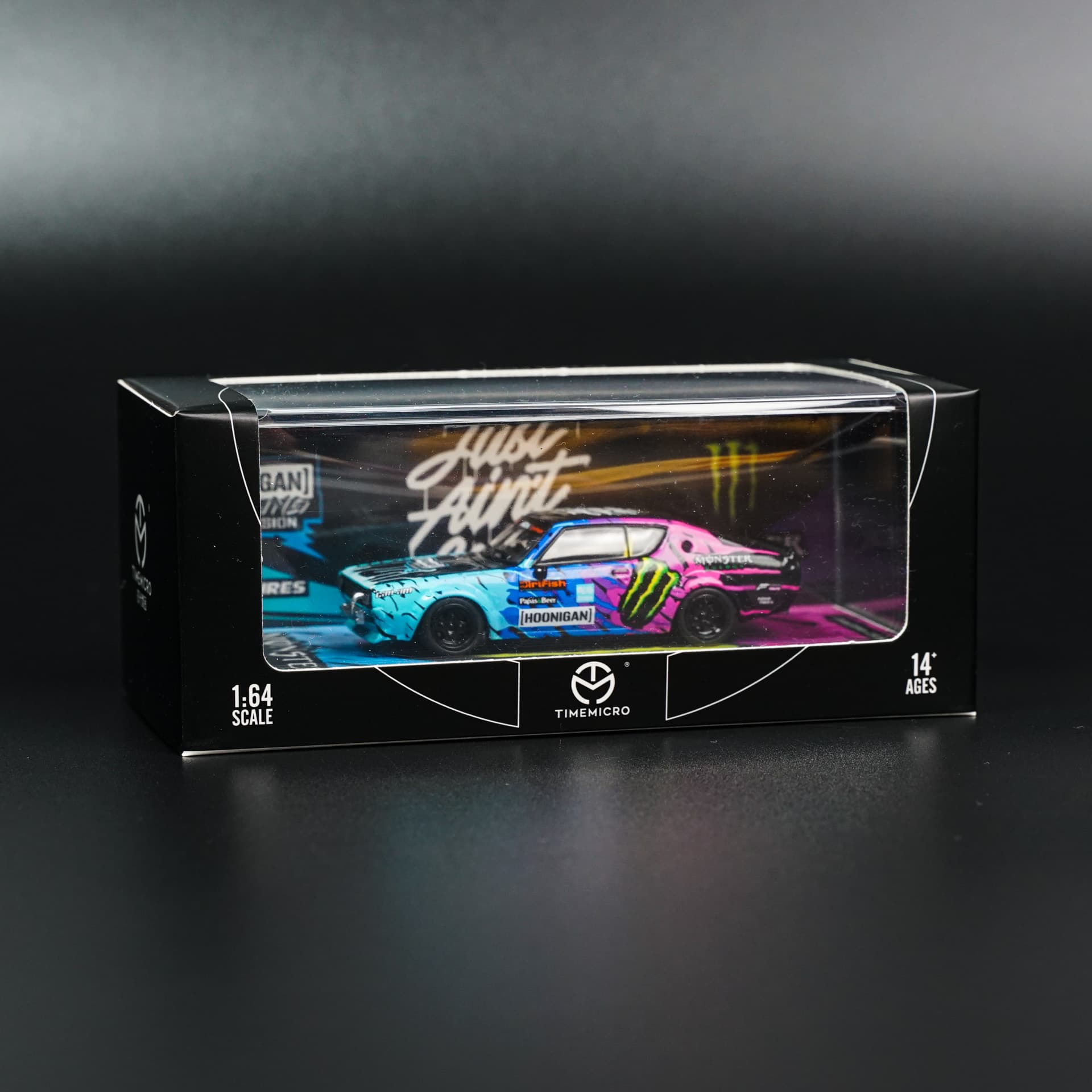 Nissan KPGC110 Monster TimeMicro - model 1:64 - miniatura 6