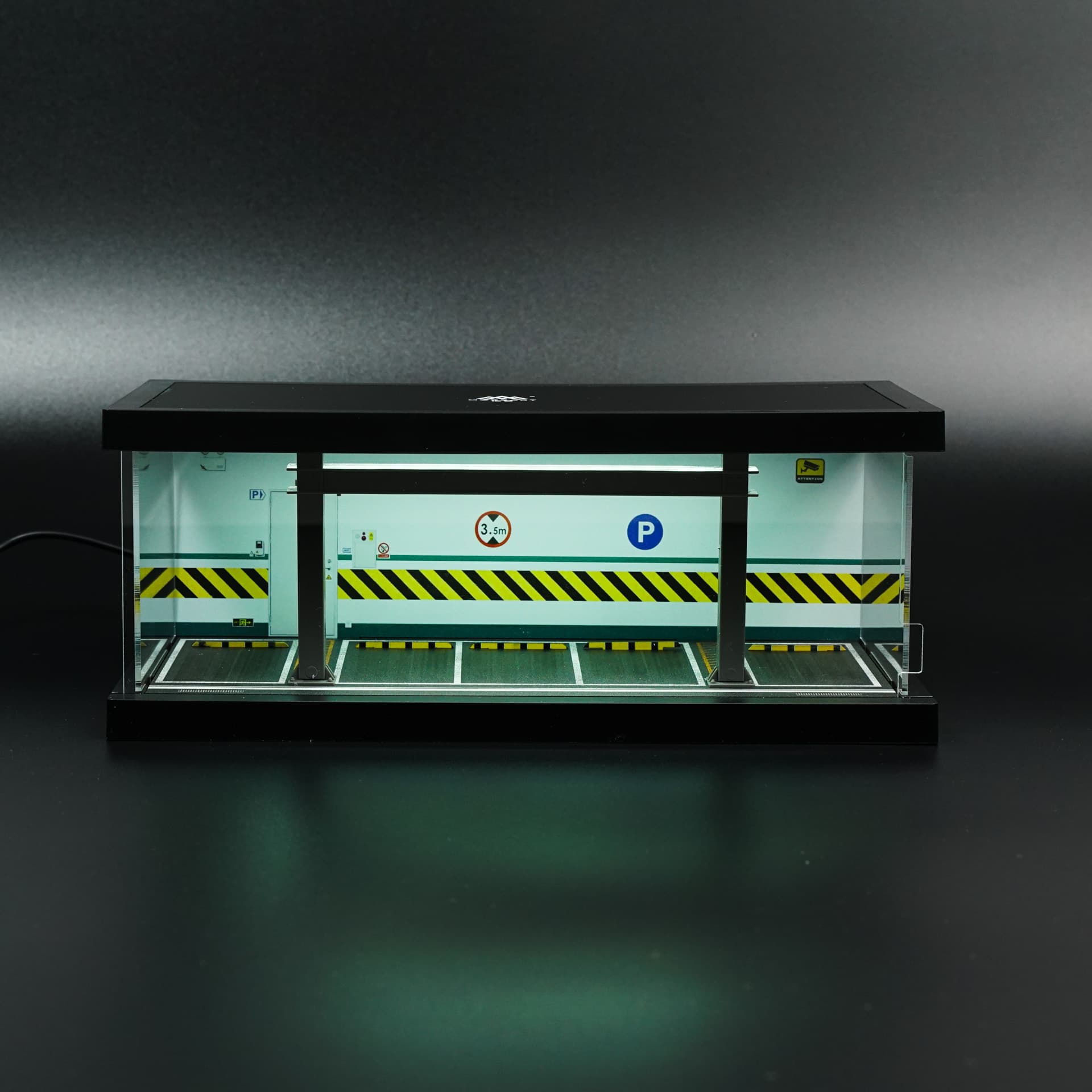 Parking LED Inny - model 1:64 - miniatura 1