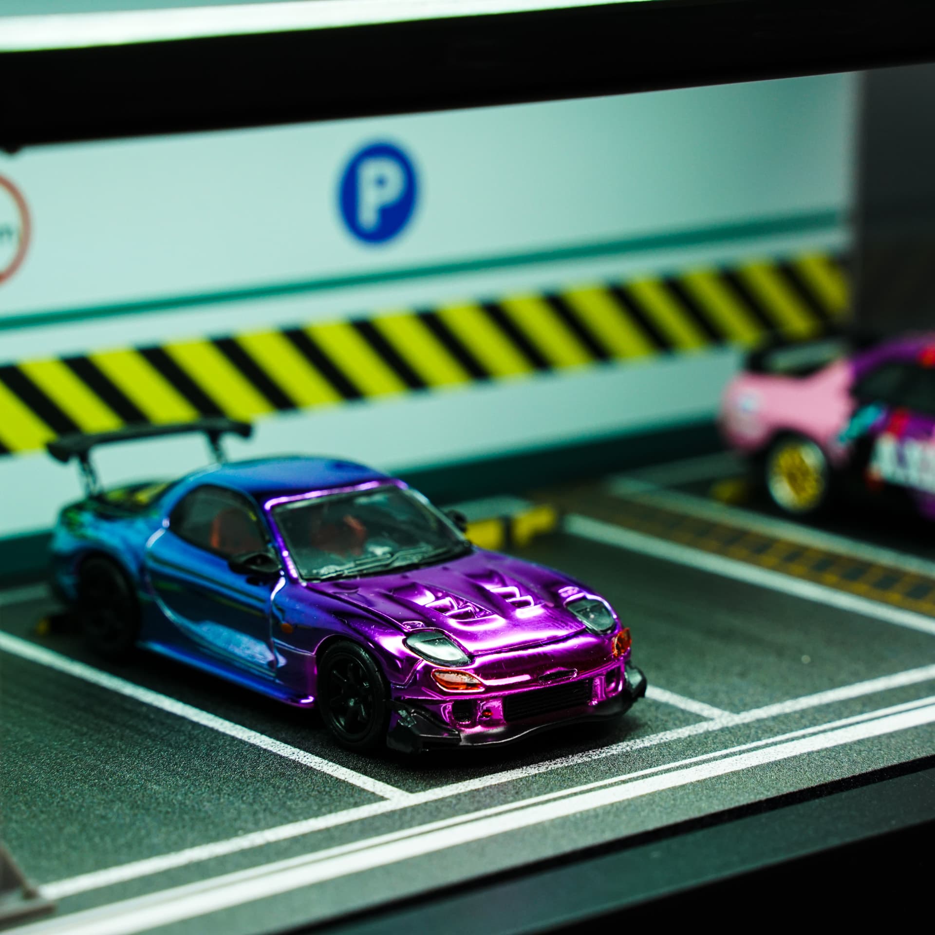 Parking LED Inny - model 1:64 - miniatura 2