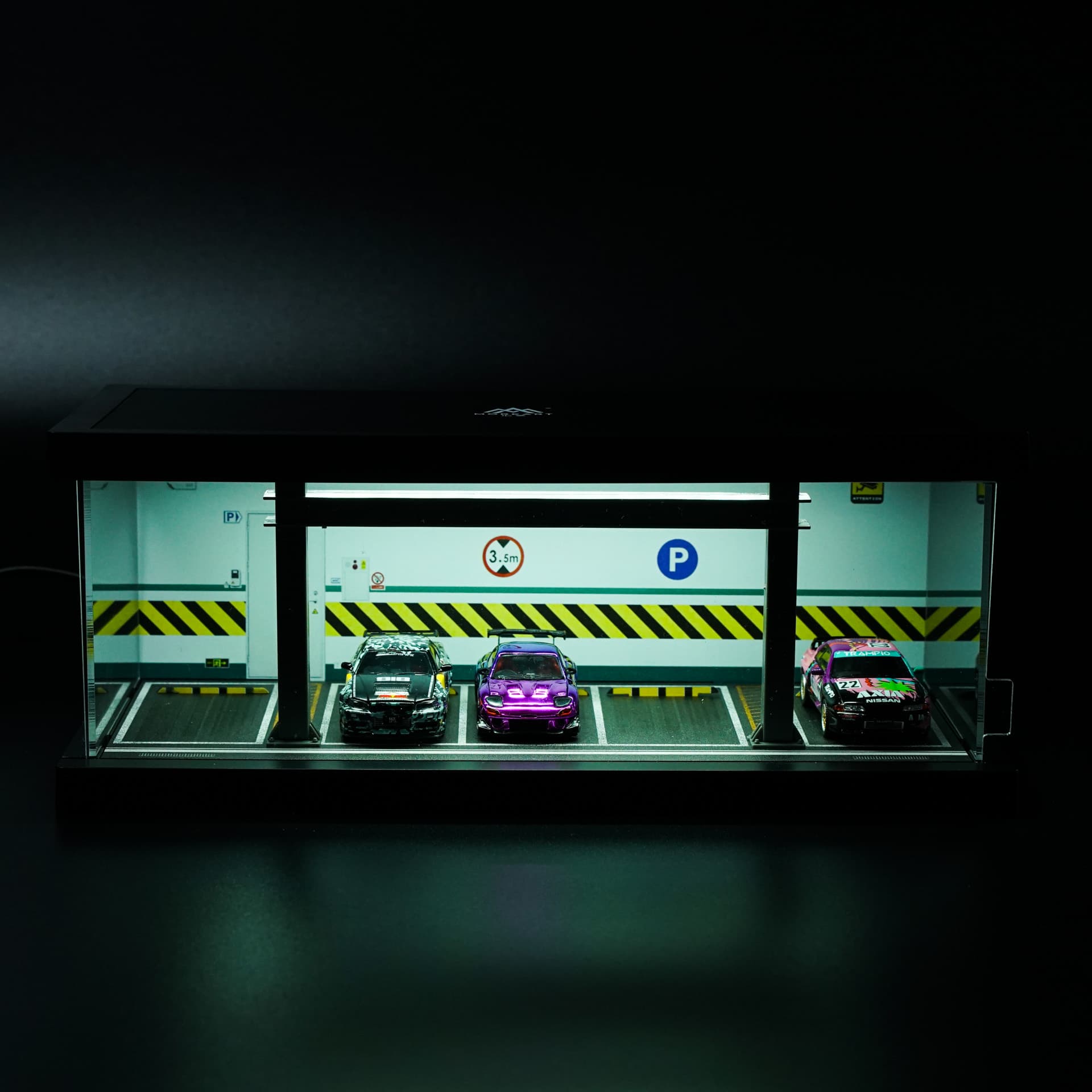Parking LED Inny - model 1:64 - miniatura 4