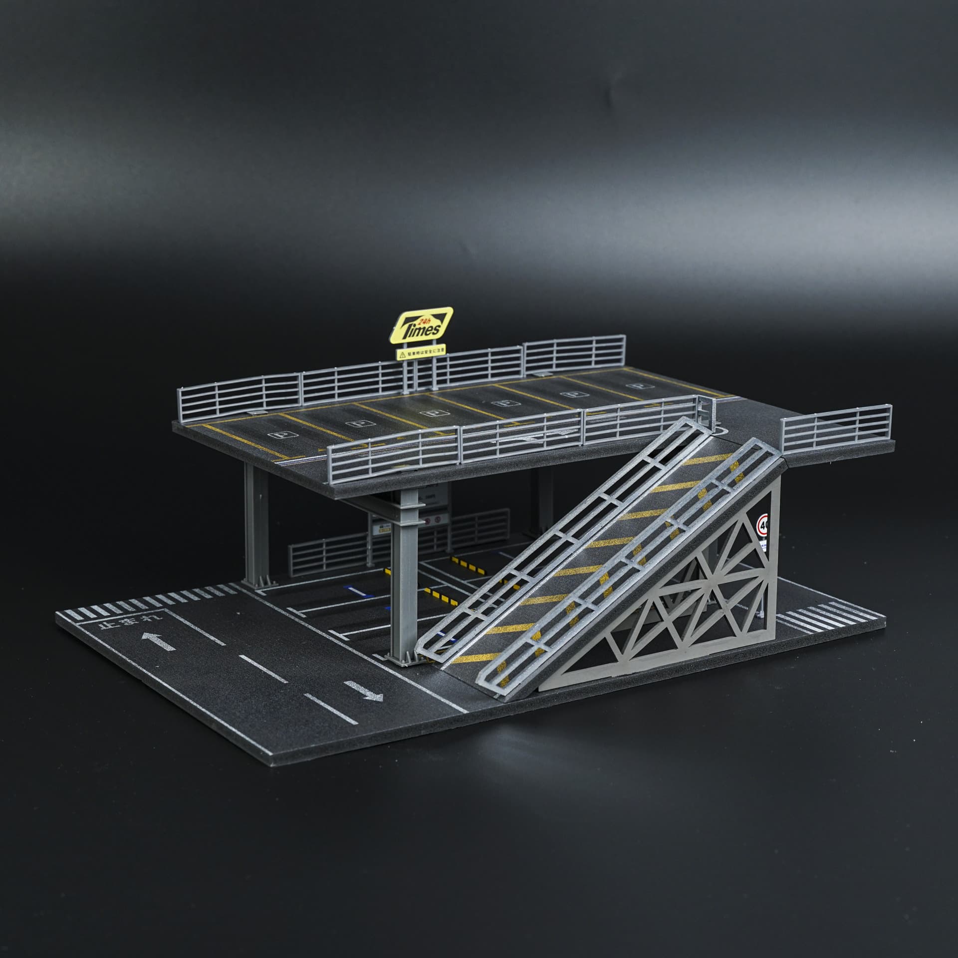 Parking Piętrowy z Rampą | Stalowa konstrukcja | 1:64 - miniatura 2