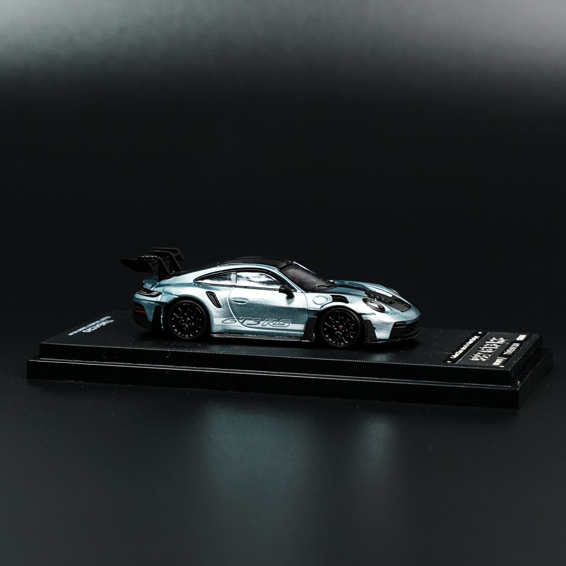 Porsche 992 GT3 RS Light Blue TimeMicro - model 1:64 - miniatura 2