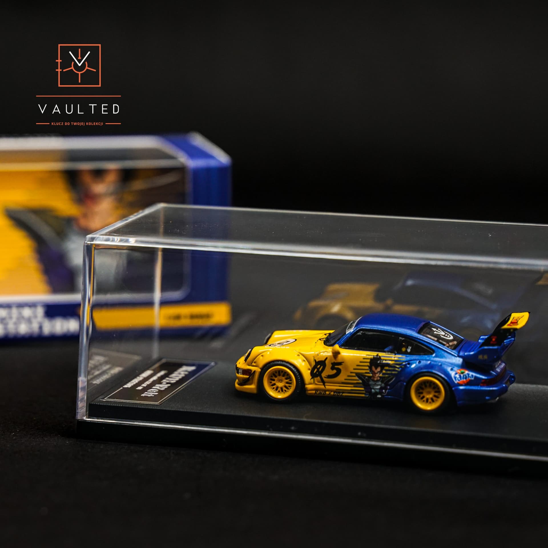 Porsche 993 RWB Dragon Ball Vegeta Mini Station - model 1:64 - miniatura 3