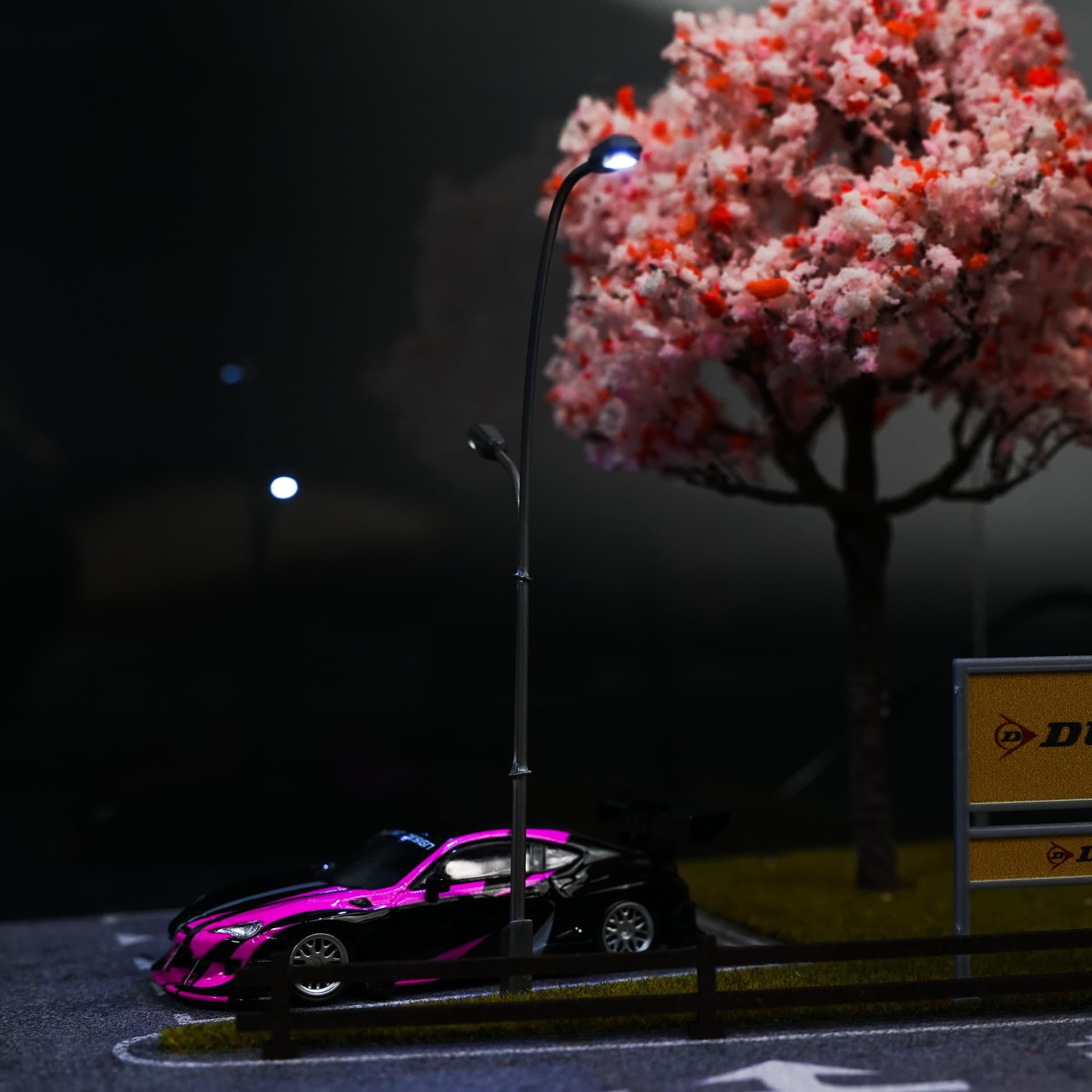 Sakura Street Moreart - model 1:64 - miniatura 6