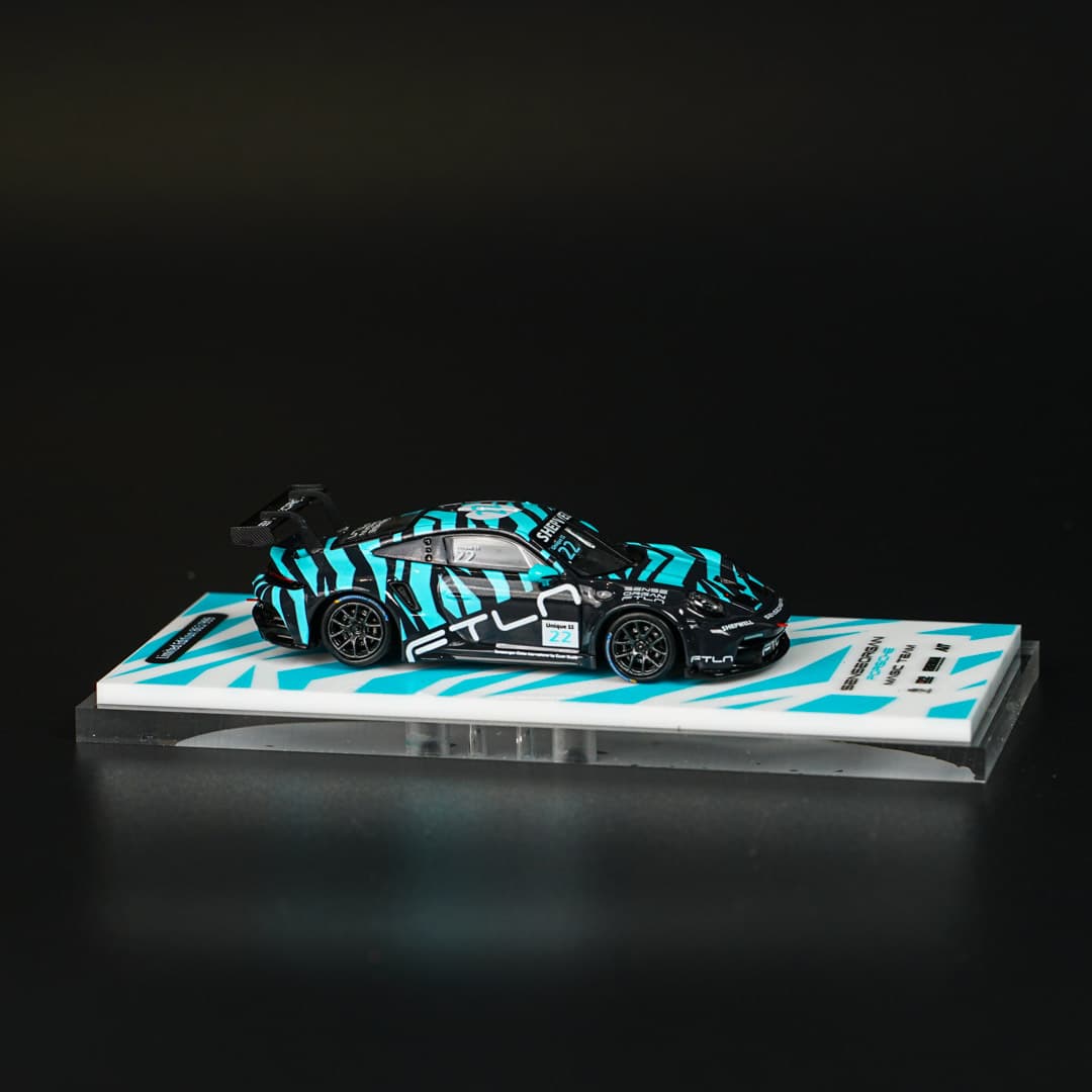 Shepwell X Modernart X Senseorgan X AIT ModernArt - model 1:64 - miniatura 2