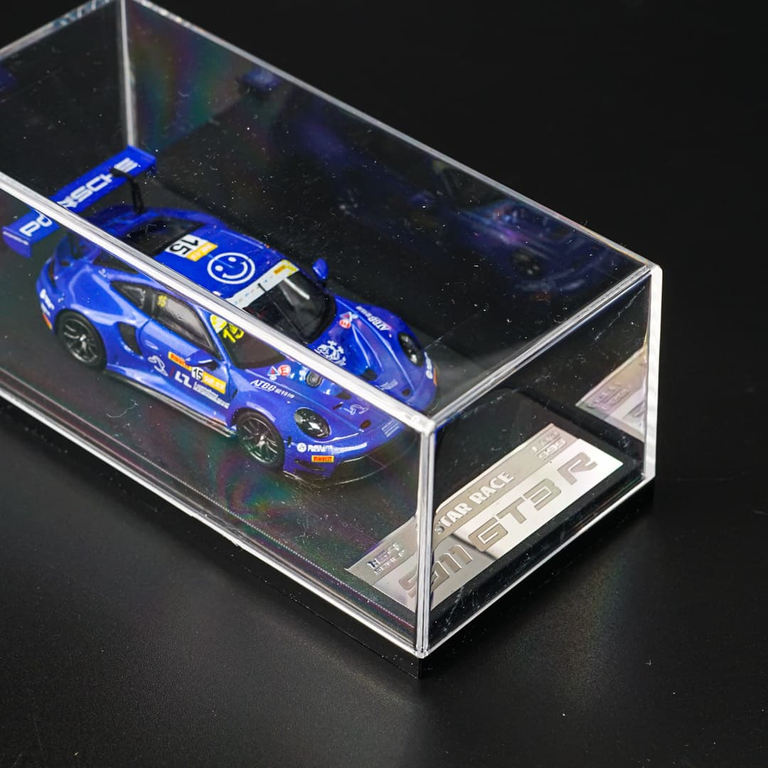 Porsche 911 GT3 R #15 Star Race - model 1:64 - miniatura 3