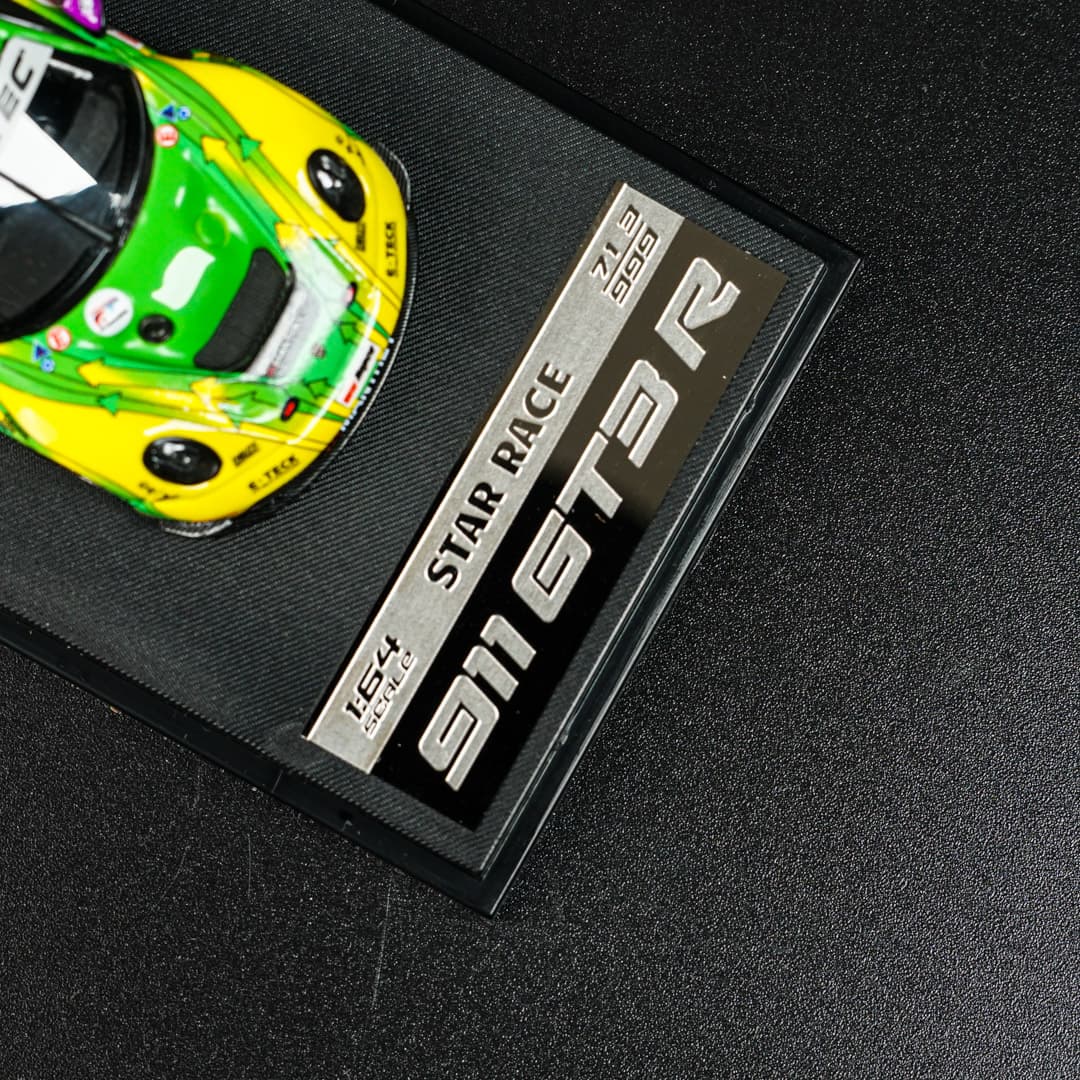 Porsche 911 GT3 R #912 Star Race - model 1:64 - miniatura 4