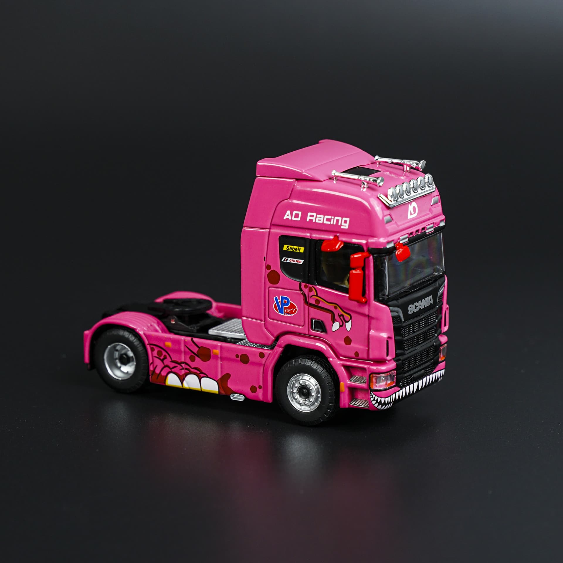 Supcar | Scania z Lawetą | AO Racing Różowa | 1:64 - miniatura 4
