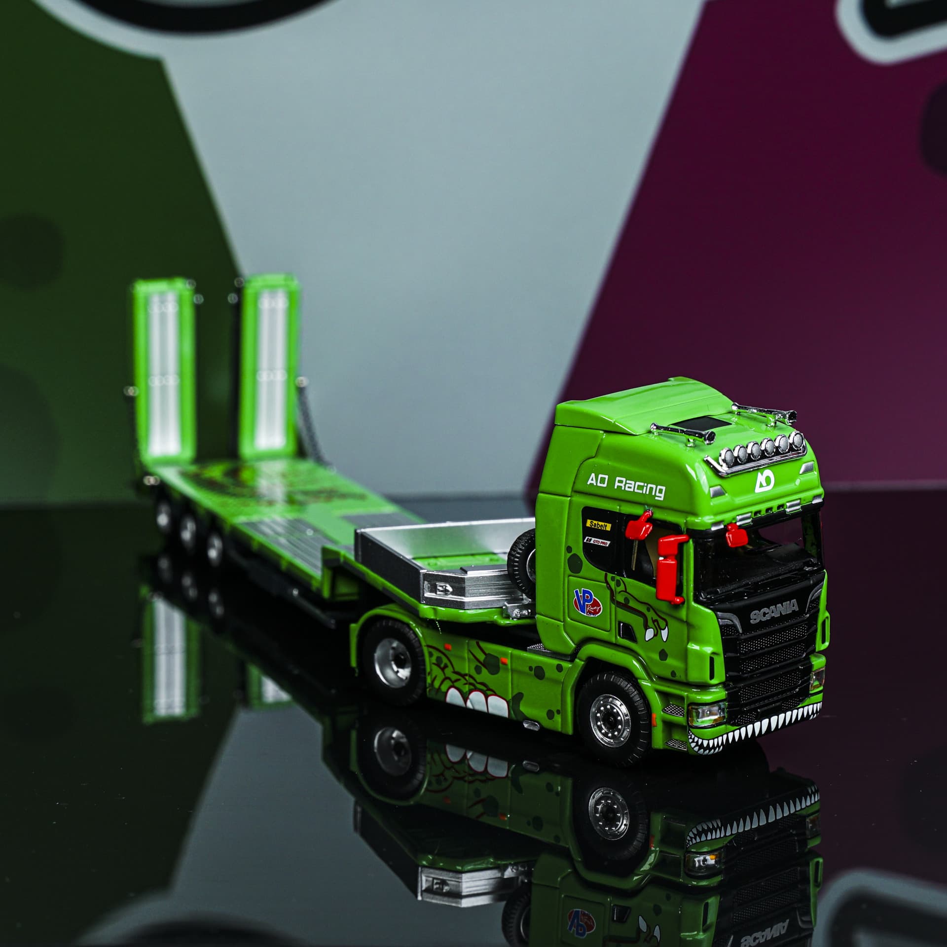 Supcar | Scania z Lawetą | AO Racing Zielona | 1:64 - miniatura 1
