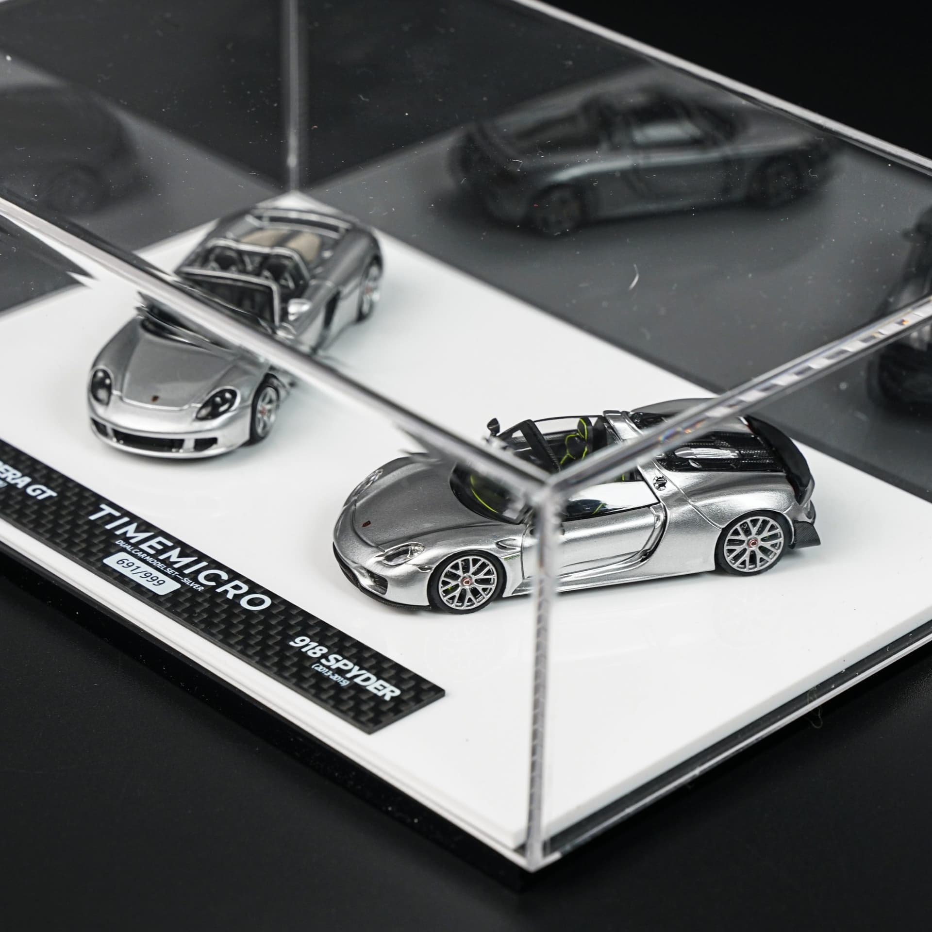 Porsche 918 Spyder & Carrera GT TimeMicro - model 1:64 - miniatura 3