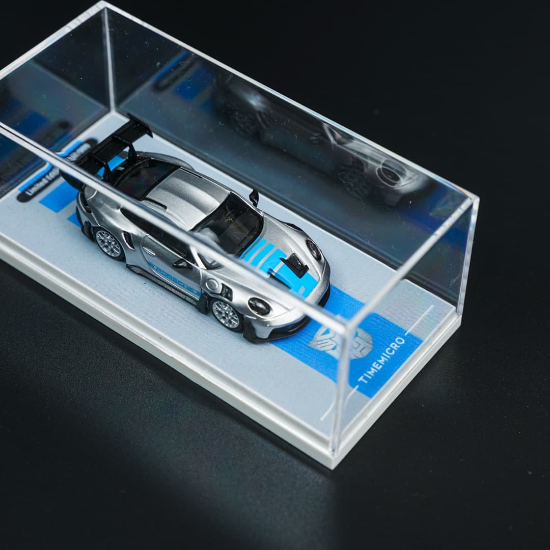 Porsche 992 GTR TimeMicro - model 1:64 - miniatura 4