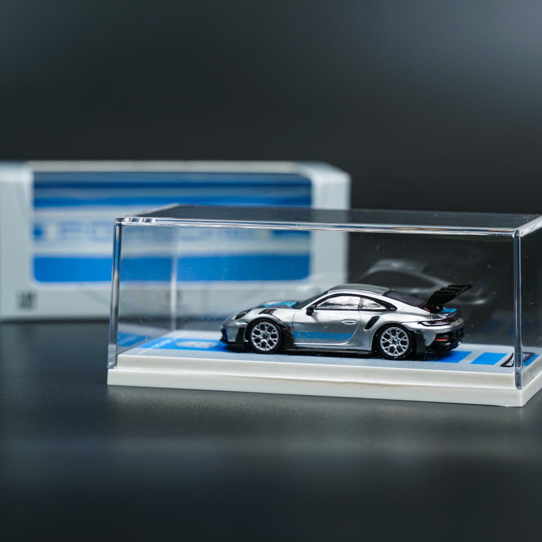 Porsche 992 GTR TimeMicro - model 1:64 - miniatura 5