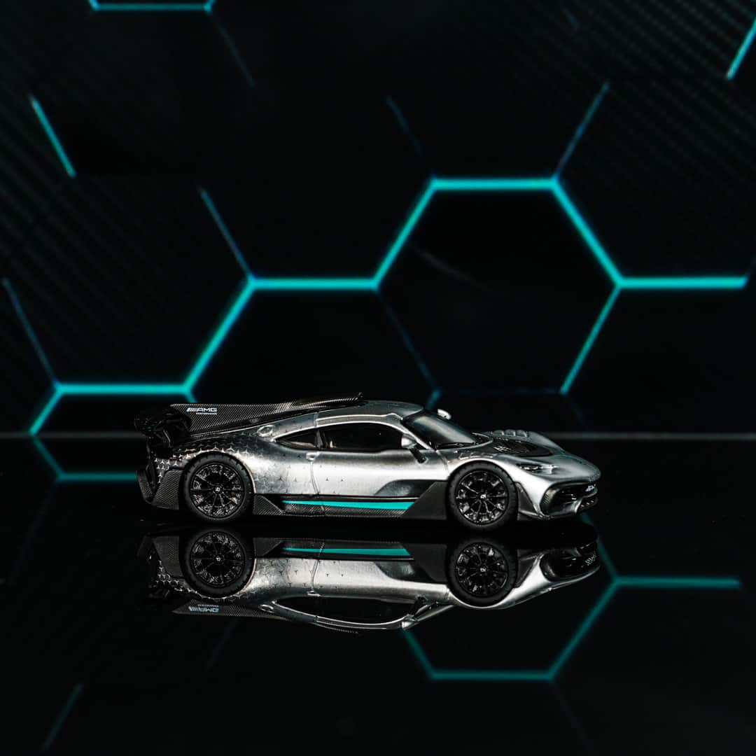 Mercedes AMG One Original Model - model 1:64