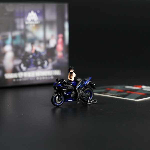 Yamaha YZF-R1 z Figurką | 1:64